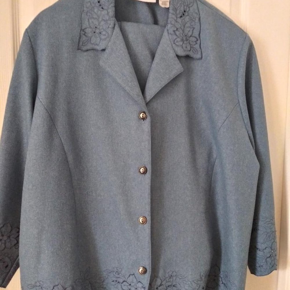 Women's  Alfred Dunner Teal blue/gray jacket and pants Size 20